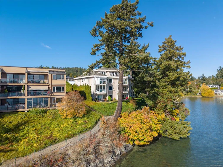 306-1 Buddy Road, View Royal, BC, V9B 1V6 - 53