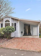 33 7401 Central Saanich Road
