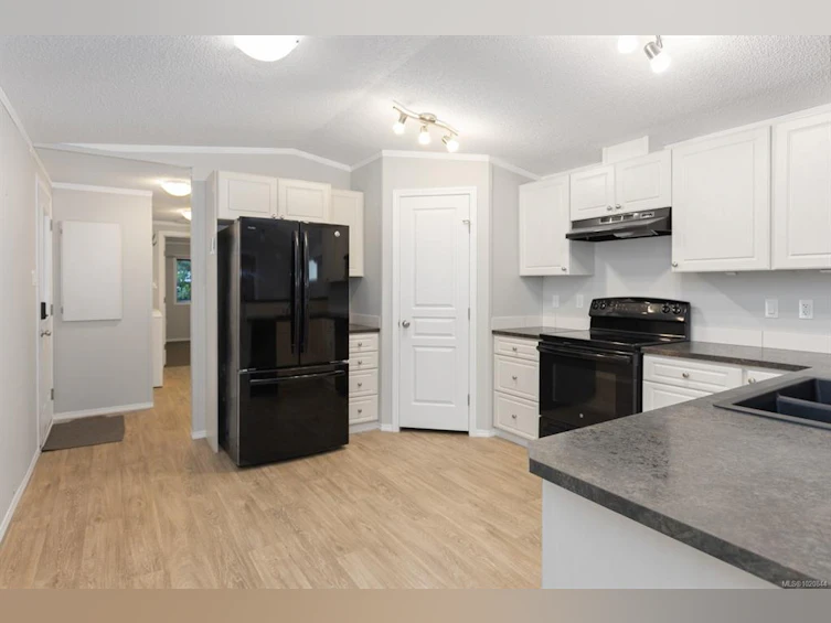 79-2785 Wallbank Road, Shawnigan Lake, BC, V8H 2A5 - 8