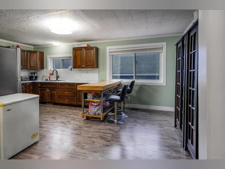 1180 Townsite Road, Nanaimo, BC, V9S 1M7 - 4
