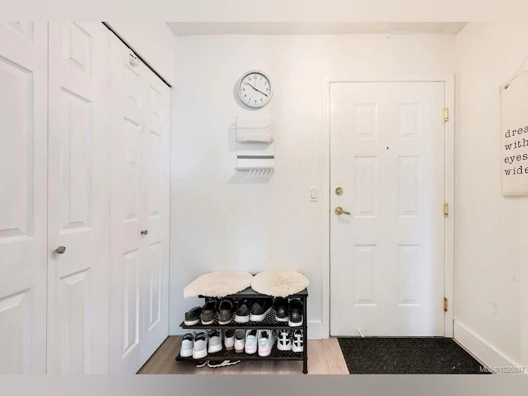 409-1201 Hillside Avenue, Victoria, BC, V8T 2B1 - 29