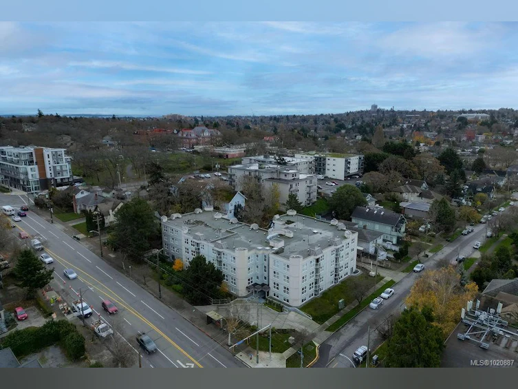 409-1201 Hillside Avenue, Victoria, BC, V8T 2B1 - 34