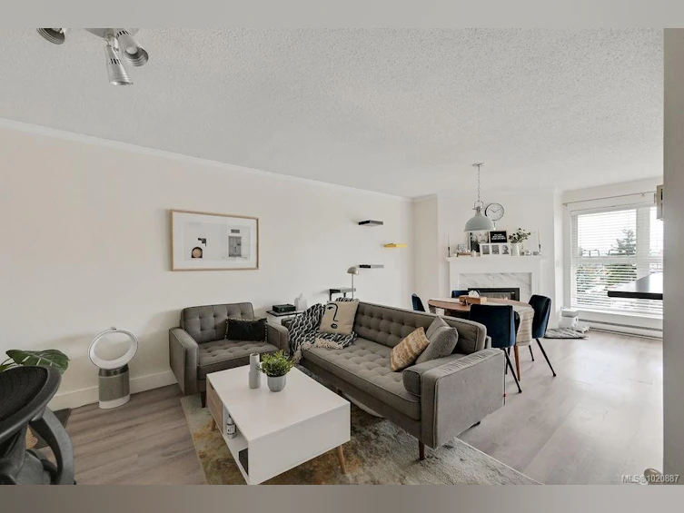 409-1201 Hillside Avenue, Victoria, BC, V8T 2B1 - 2