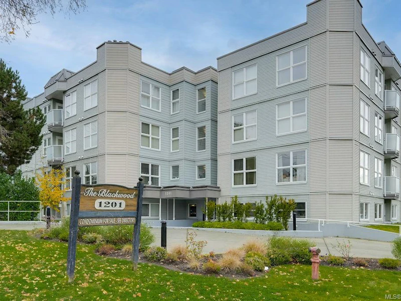 409 - 1201 Hillside Avenue, Victoria BC V8T 2B1