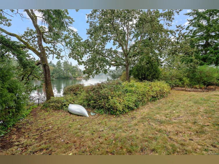 2868 Glenwood Avenue, Saanich, BC, V9A 2A2 - 55