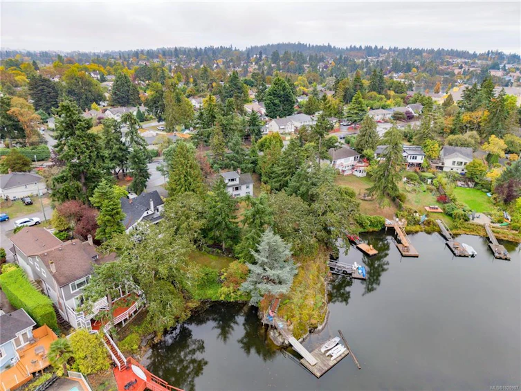 2868 Glenwood Avenue, Saanich, BC, V9A 2A2 - 73