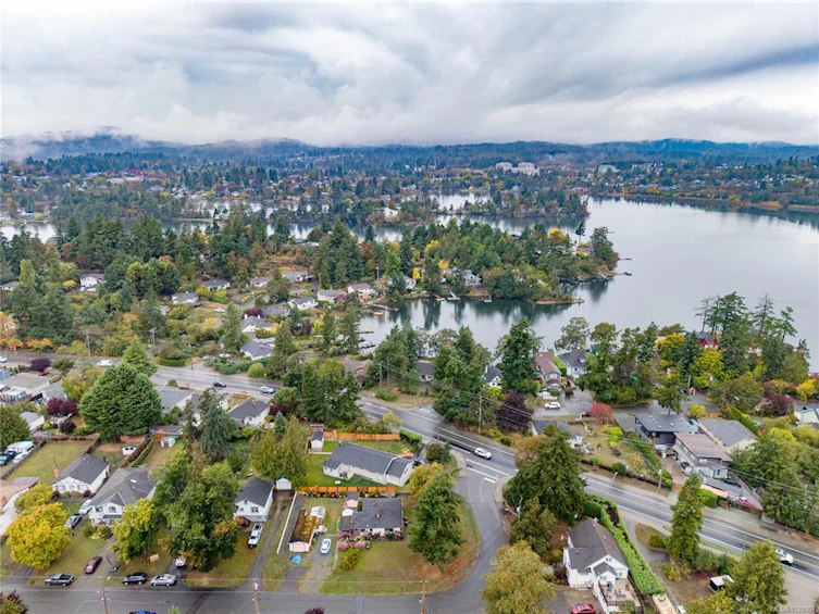 2868 Glenwood Avenue, Saanich, BC, V9A 2A2 - 78