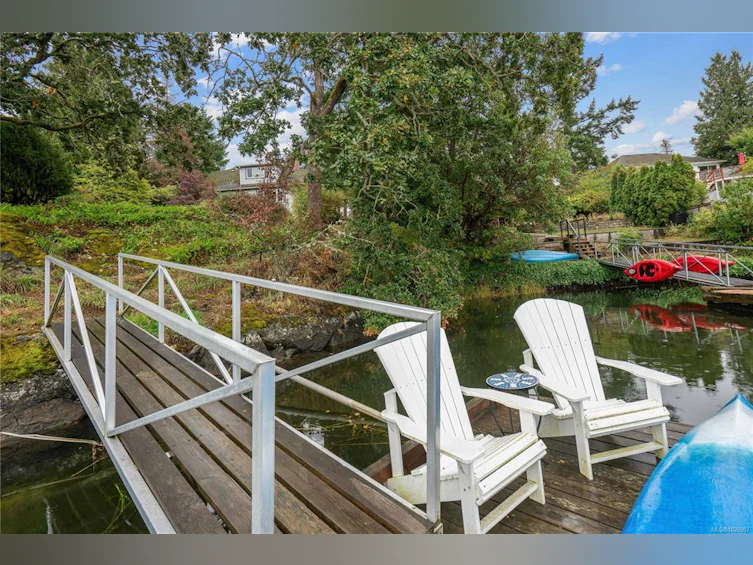 2868 Glenwood Avenue, Saanich, BC, V9A 2A2 - 5