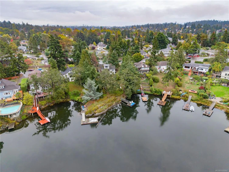 2868 Glenwood Avenue, Saanich, BC, V9A 2A2 - 74