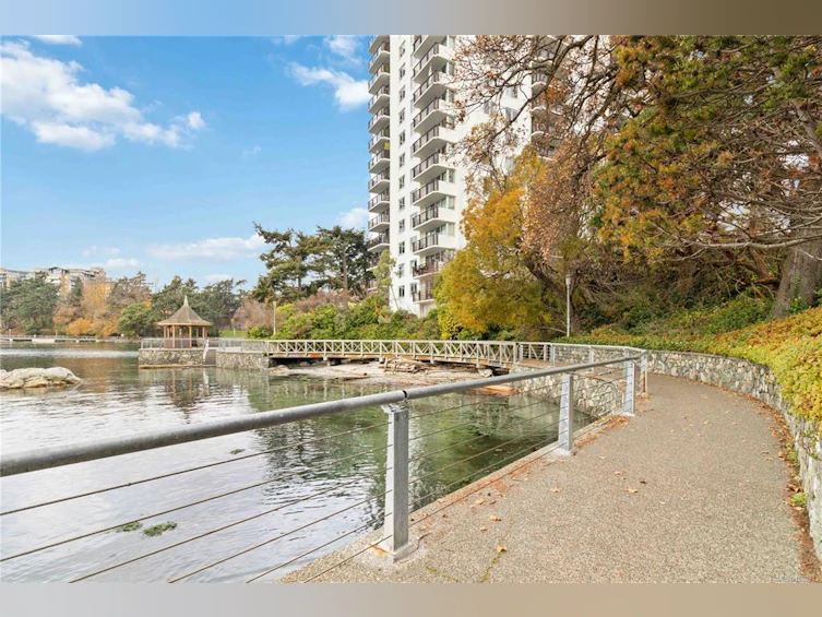 206-327 Maitland Street, Victoria, BC, V9A 7G7 - 32