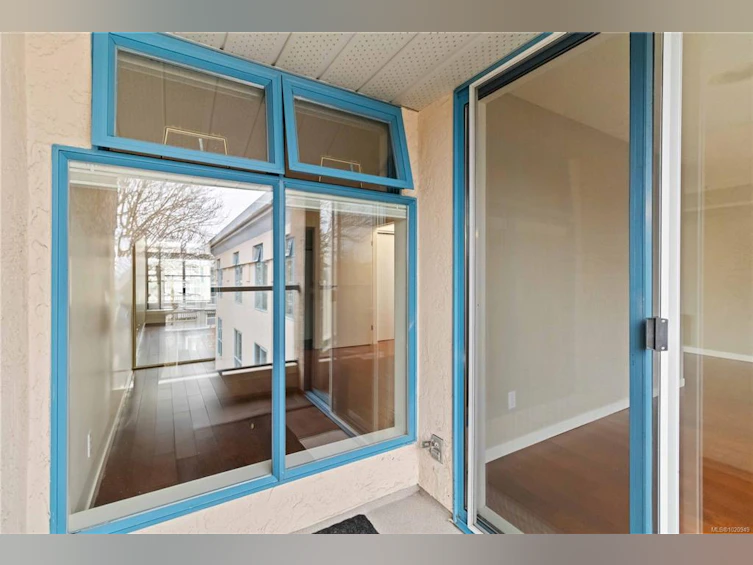 404-1063 Southgate Street, Victoria, BC, V8V 2Z1 - 24