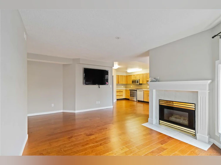 404-1063 Southgate Street, Victoria, BC, V8V 2Z1 - 7
