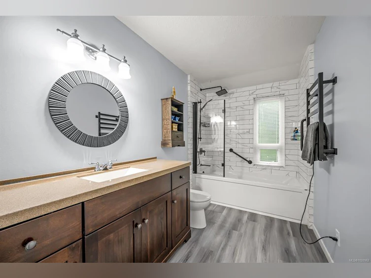 153 S Alder Street, Campbell River, BC, V9W 5J1 - 7