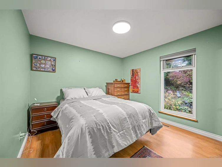 153 S Alder Street, Campbell River, BC, V9W 5J1 - 19