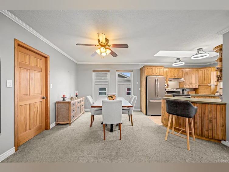 153 S Alder Street, Campbell River, BC, V9W 5J1 - 22