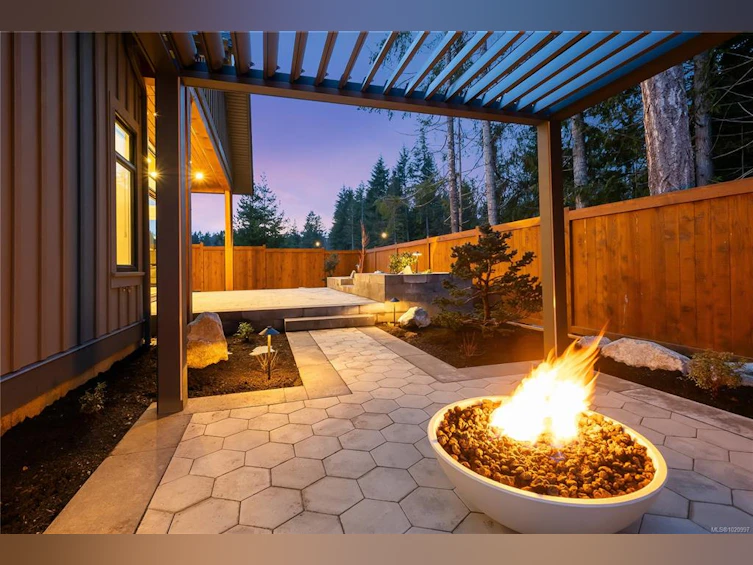 952 Flagstick Road, Qualicum Beach, BC, V9K 0B9 - 12