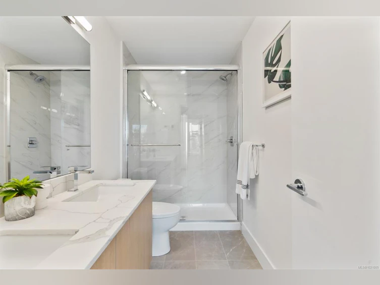 202-258 Helmcken Road, View Royal, BC, X0X 0X0 - 16