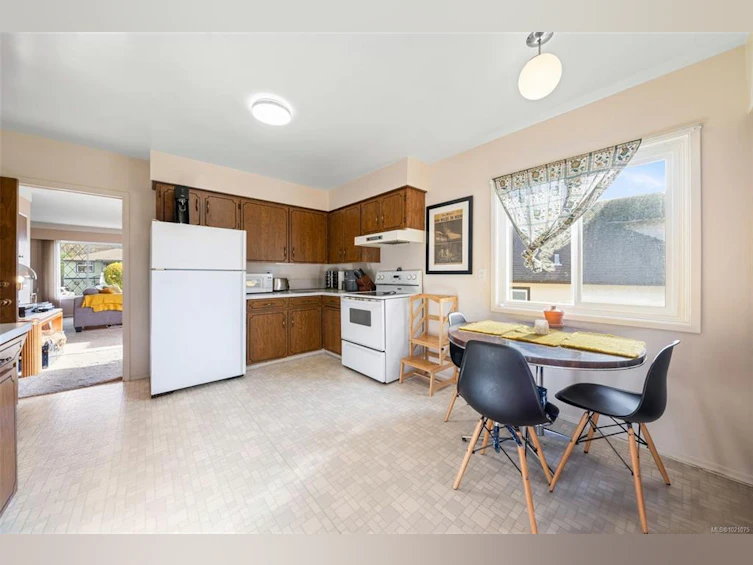 474 Sturdee Street, Esquimalt, BC, V9A 6R1 - 9