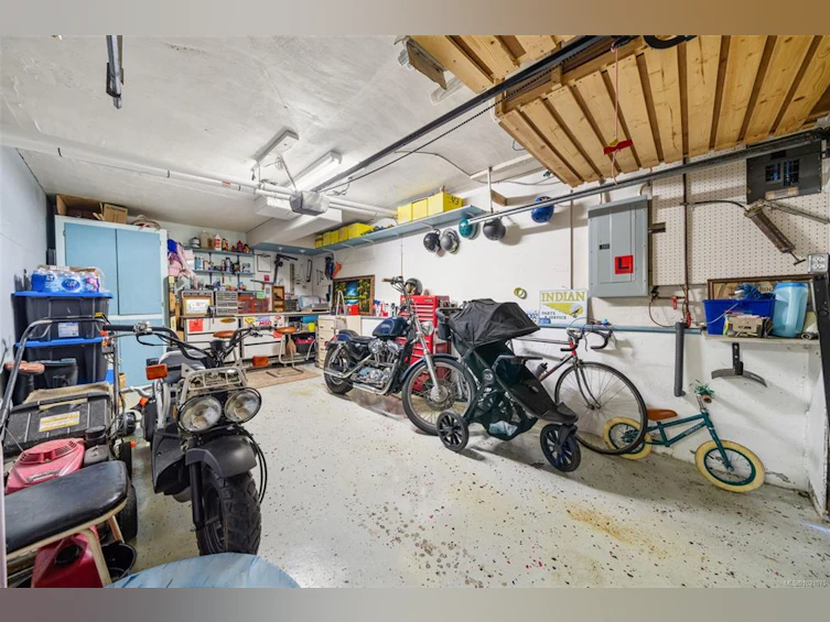 474 Sturdee Street, Esquimalt, BC, V9A 6R1 - 25