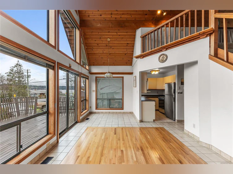 137 9th Avenue, Campbell River, BC, V9W 4B3 - 5