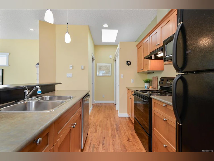 1-1515 Camosun Street, Victoria, BC, V8T 3E3 - 10