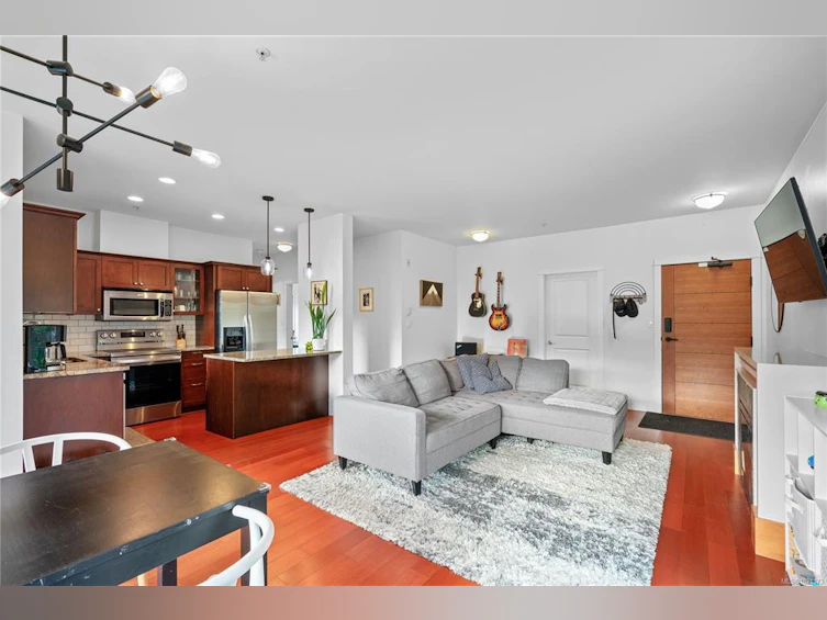 303-101 Nursery Hill Drive, View Royal, BC, V9B 0H5 - 15