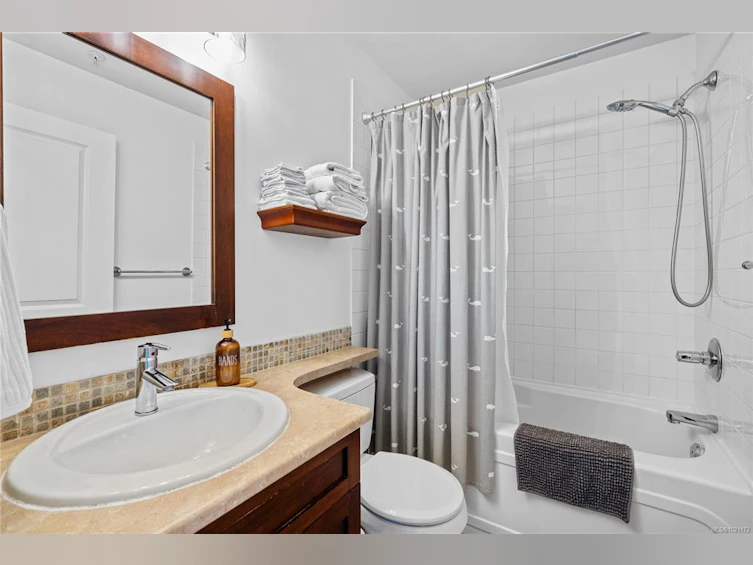 303-101 Nursery Hill Drive, View Royal, BC, V9B 0H5 - 32