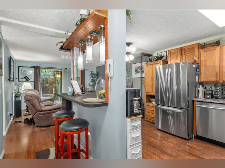 105-962 S Island Highway, Campbell River, BC, V9W 1B1 - 2