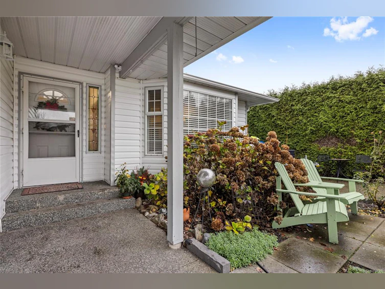 233 Ardoon Place, Nanaimo, BC, V9T 4V9 - 3