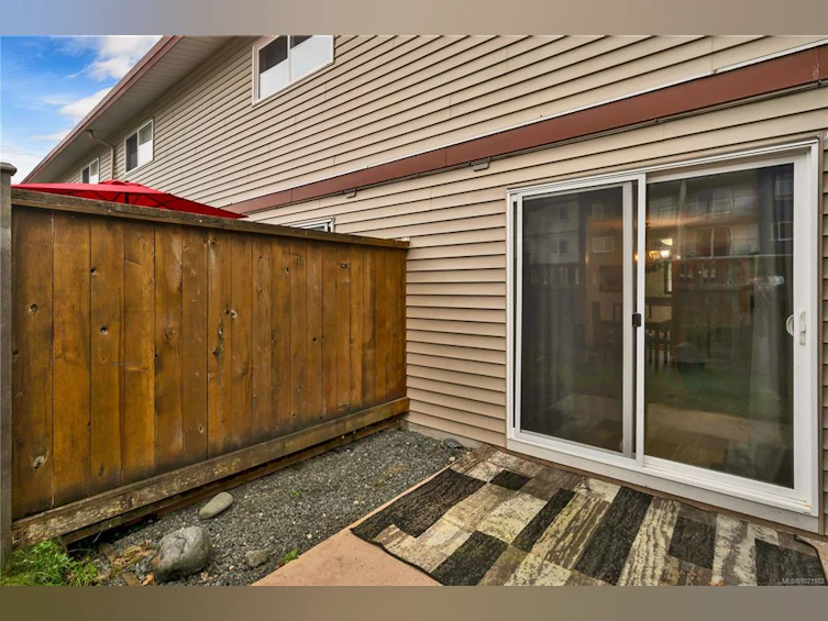105-824 S Island Highway, Campbell River, BC, V9W 1A8 - 17