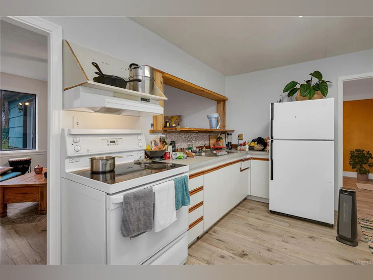 517 Dogwood Street, Campbell River, BC, V9W 2Y4 - 9