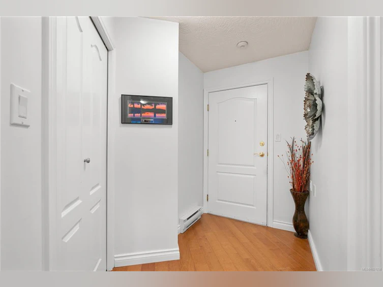 304-1 Buddy Road, View Royal, BC, V9B 1V6 - 40