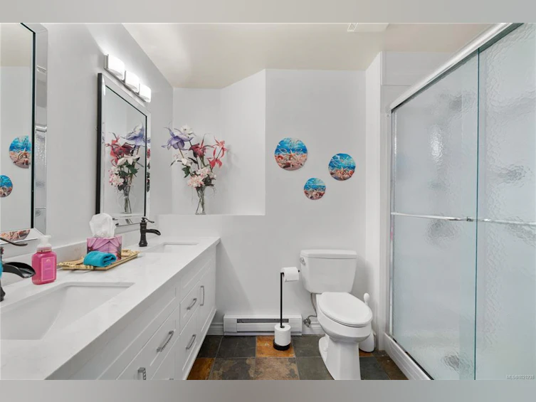 304-1 Buddy Road, View Royal, BC, V9B 1V6 - 33