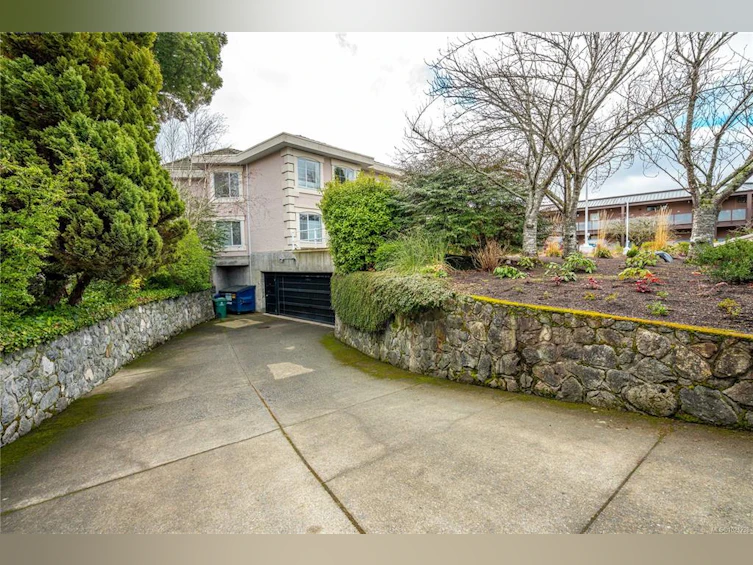304-1 Buddy Road, View Royal, BC, V9B 1V6 - 60