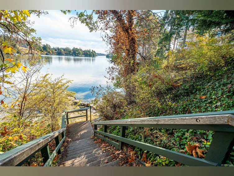 304-1 Buddy Road, View Royal, BC, V9B 1V6 - 57