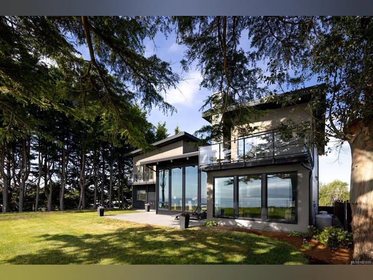 3300 Livesay Road, Central Saanich, BC, V8M 1W7 - 30