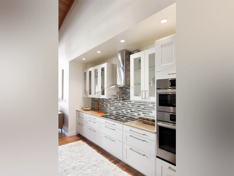 3300 Livesay Road, Central Saanich, BC, V8M 1W7 - 24