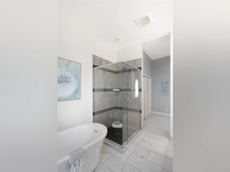 3300 Livesay Road, Central Saanich, BC, V8M 1W7 - 41