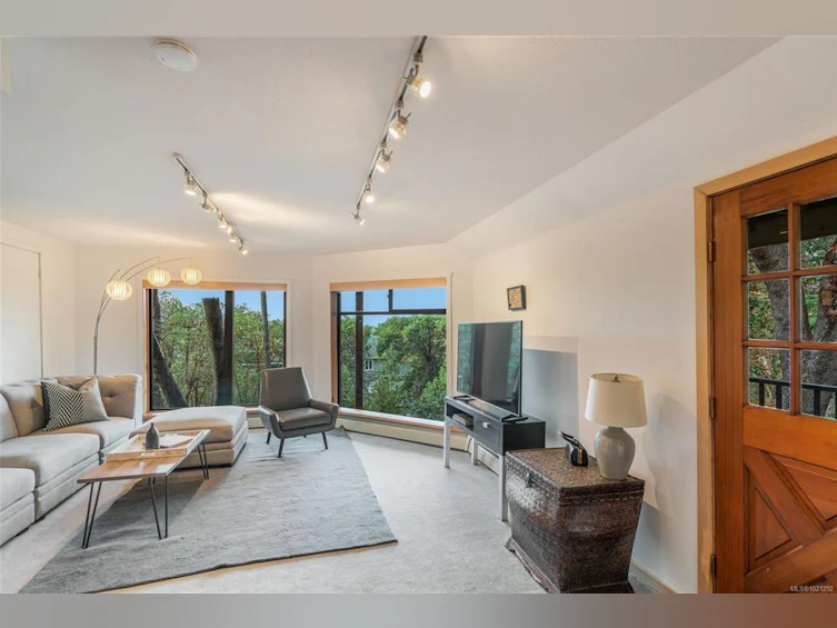 2358 Chain Way, Nanoose, BC, V9P 9G2 - 6
