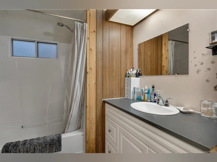 1760 Mcdonald Road, Campbell River, BC, V9W 5K1 - 21