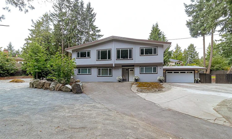1991 Dean Park Road