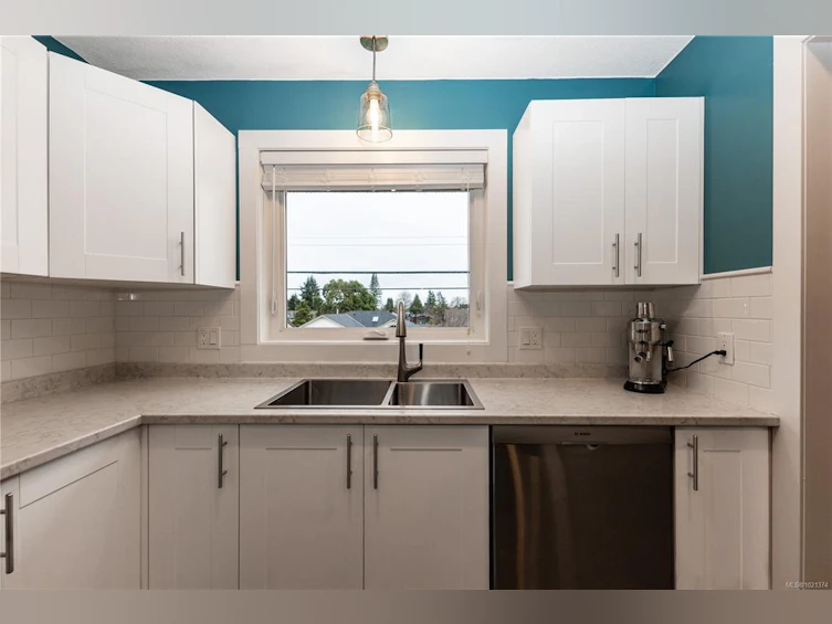 2330 Galerno Road, Campbell River, BC, V9W 8A5 - 28
