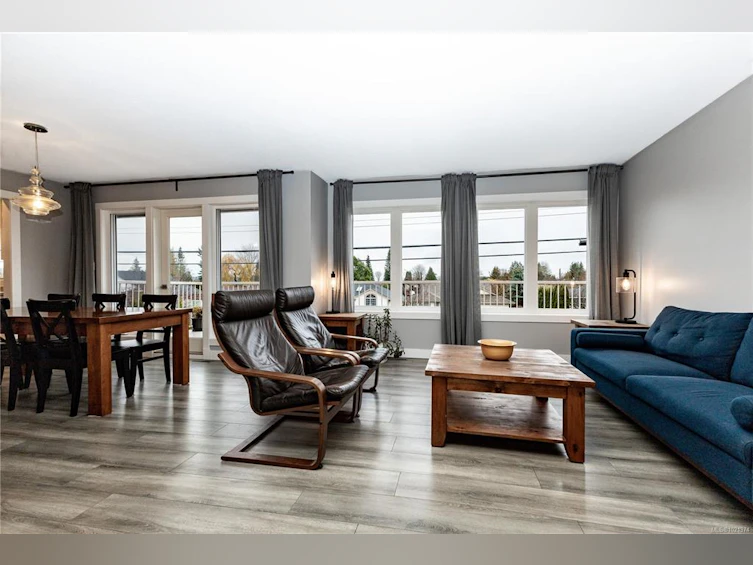 2330 Galerno Road, Campbell River, BC, V9W 8A5 - 5