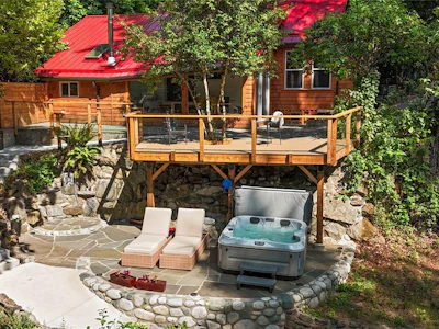 1709 Falcon Heights Road - 2