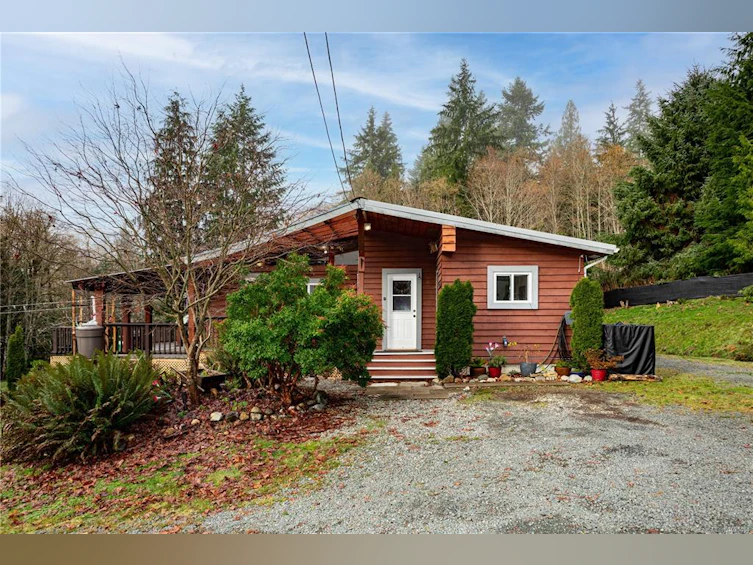 1877 Mountview Drive, Kelsey Bay/Sayward, BC, V0P 1R0 - 5