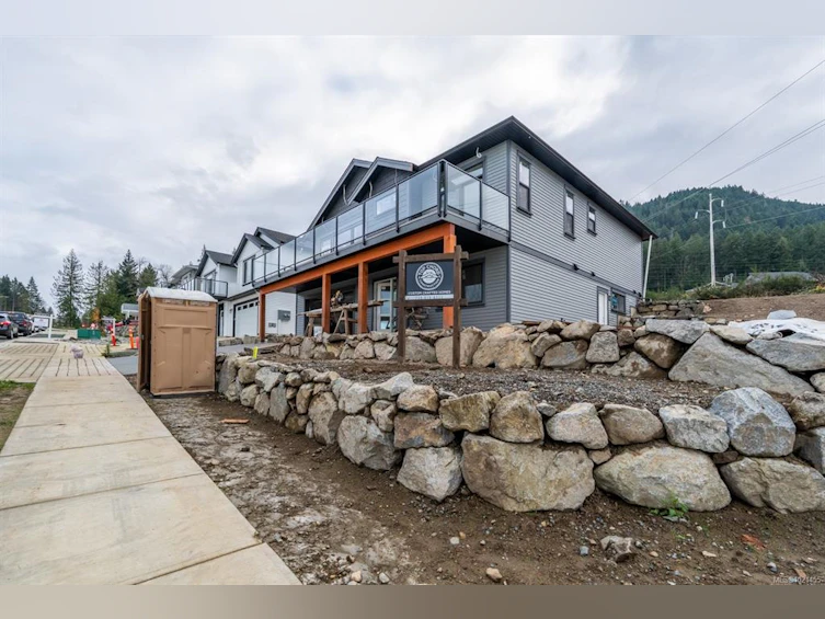 425 Colonia Drive, Ladysmith, BC, V9G 0B8 - 32