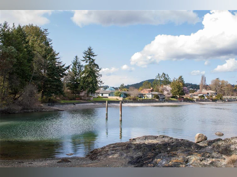 307-2050 White Birch Road, Sidney, BC, V8L 2R1 - 37