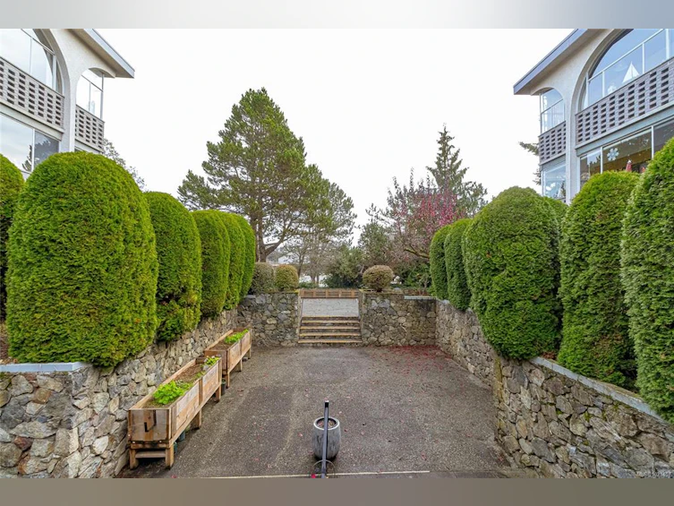 307-2050 White Birch Road, Sidney, BC, V8L 2R1 - 27