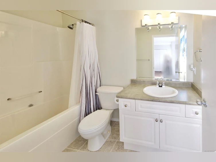 645 Shore Pine Crescent, Tofino, BC, V0R 2Z0 - 17