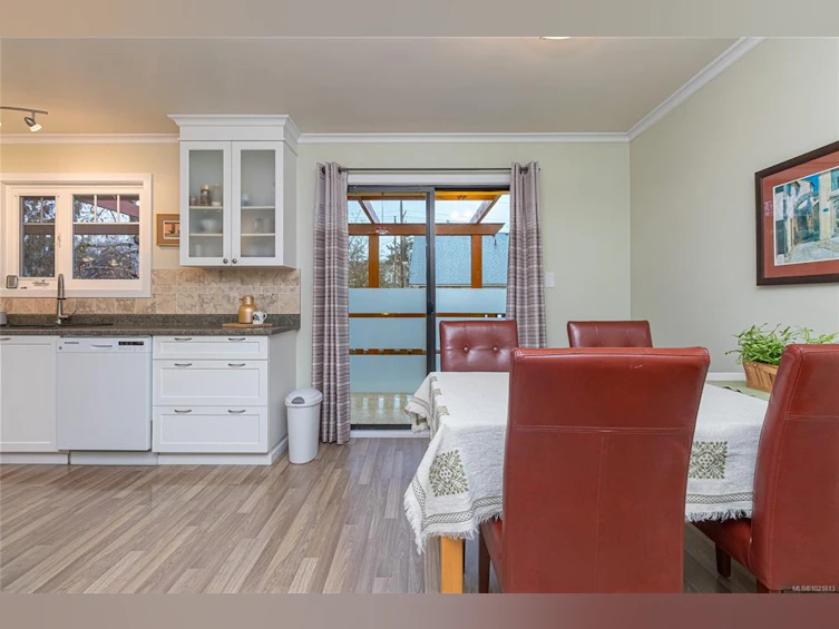7906 Patterson Road, Central Saanich, BC, V8M 1L5 - 14